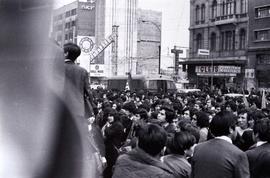 Fotografía de estudiantes secundarios en manifestación