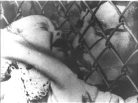 Fotografía de detenido en Estadio Nacional