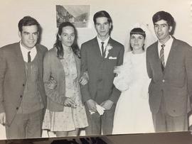 Matrimonio de Douglas Leuther, hermano de Elsa