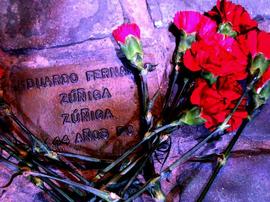 Placa conmemorativa de Eduardo Zúñiga