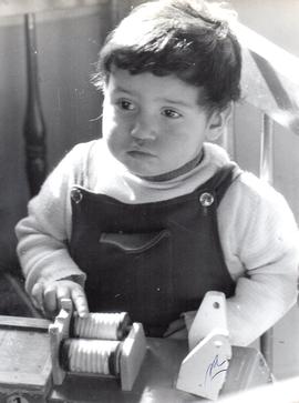 Juan Cristóbal Salcedo jugando