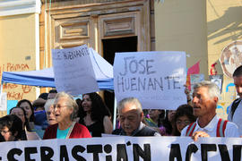 Cartel sobre José Huenante Detenido Desaparecido en 2005