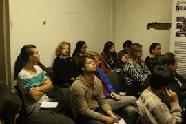 Publico asistente a conversatorio sobre Militancias políticas, sociales y luchas territoriales en Londres 38
