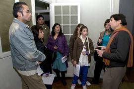 Personas visitando Londres 38 durante Día del Patrimonio 2009