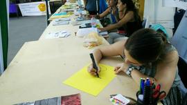 Estand de Londres 38 en jornada por los derechos colectivos