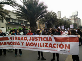 Lienzo "Verdad, Justicia, Memoria y Movilización" en marcha en el Día del Patrimonio