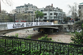 ¿DÓNDE ESTÁN LOS DESAPARECIDOS? en Puente Patronato del río Mapocho
